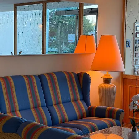 Hotel Sanddorn, Kur- Und Ferienhotel, Direkte Strandlage, Meerblick, Fahrstuhl, Parkplatz Rostock