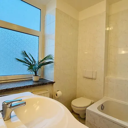 Sanddorn, Kur- Und Ferienhotel, Direkte Strandlage, Meerblick, Fahrstuhl, Parkplatz 3*