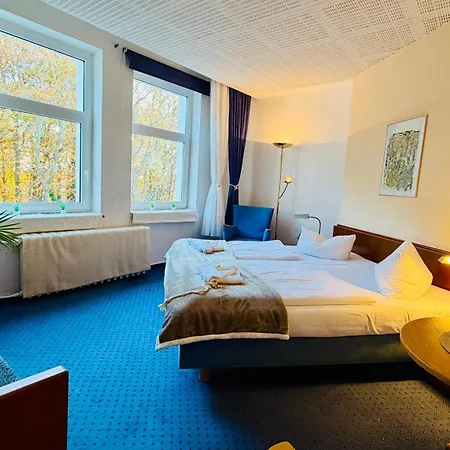 Hotel Sanddorn, Kur- Und Ferienhotel, Direkte Strandlage, Meerblick, Fahrstuhl, Parkplatz 3*