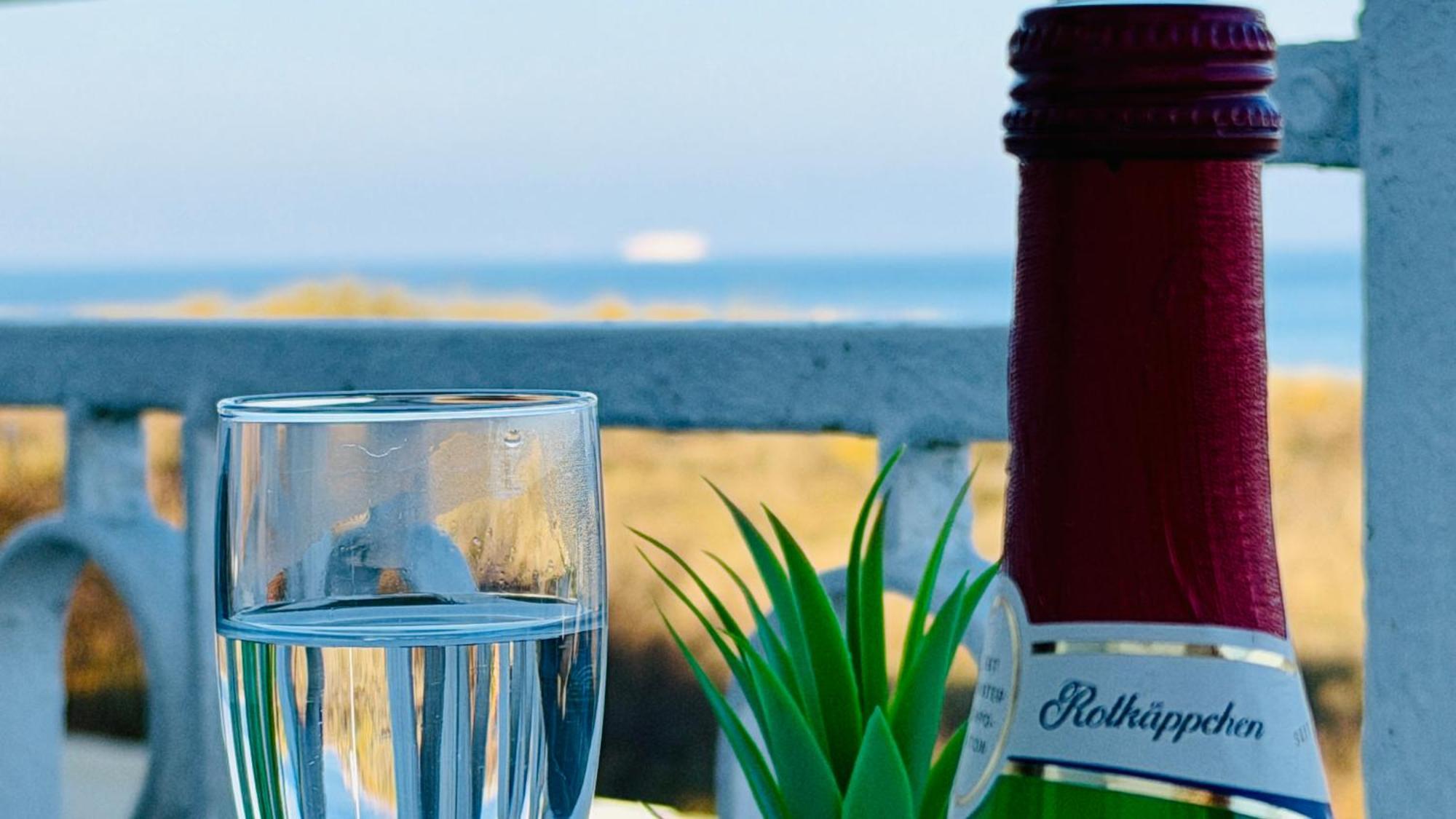 Sanddorn, Kur- Und Ferienhotel, Direkte Strandlage, Meerblick, Fahrstuhl, Parkplatz Hotel